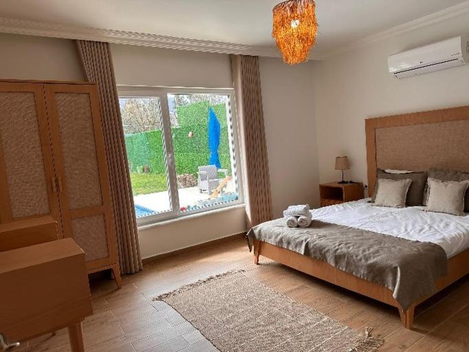 Villa Atlas Muhafazakar Havuzlu, Mustakil Genis Bahceli Sapanca Exterior photo
